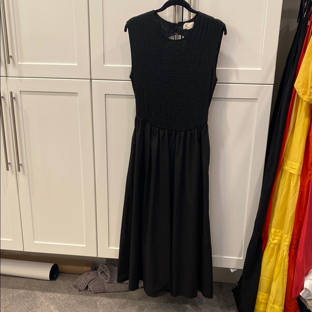 MELLODAY Black Sleeveless A-Line Midi Dress